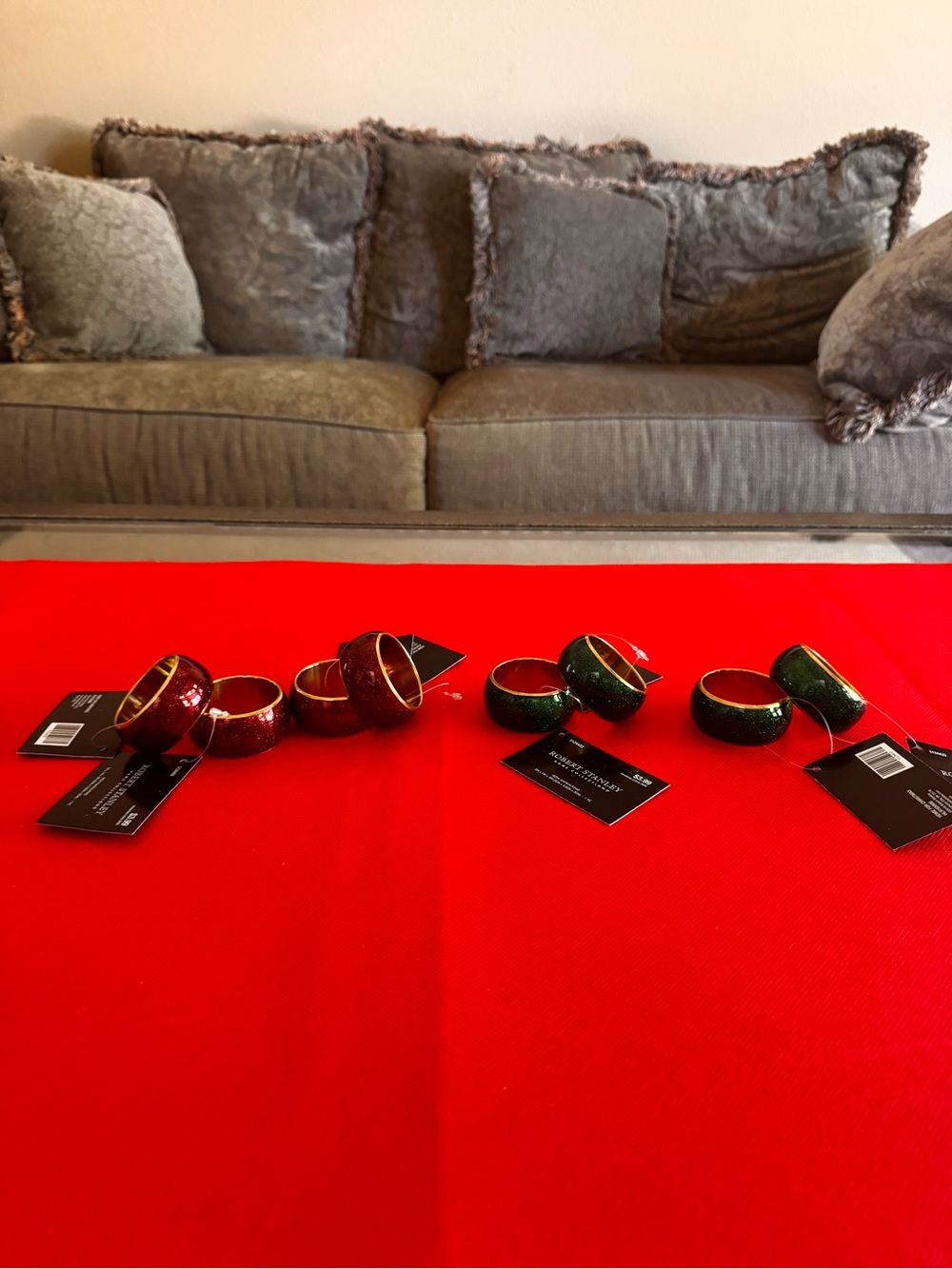 Set of 8 holiday napkin rings